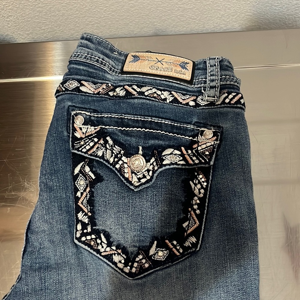 Used Grace jeans! Good condition send me an offer!